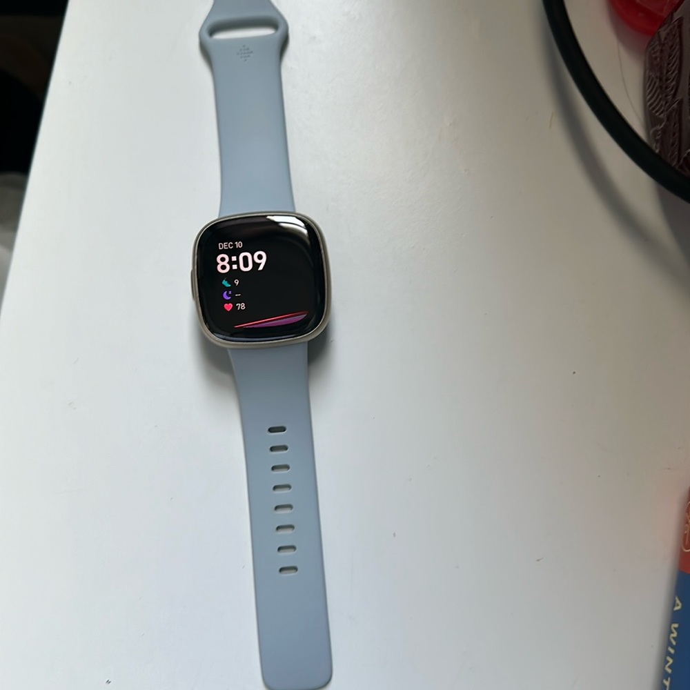 Like new fit bit sense 2
